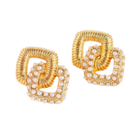 Pearl Stud Earring