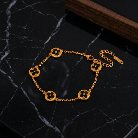 Alabaster Bloom Bracelet