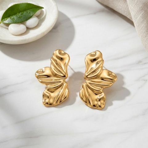 Gala Sculptural Stud Earrings