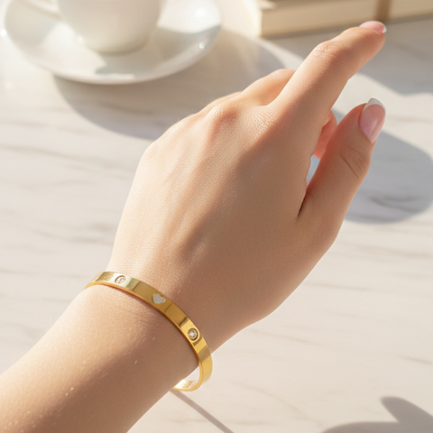 Heart of Pearl Bracelet