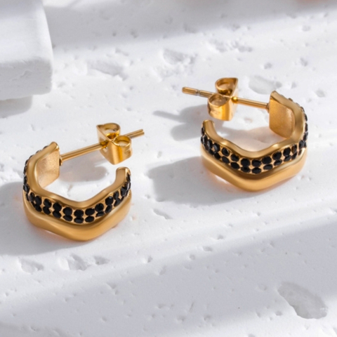 Onyx Wave Stud Earrings