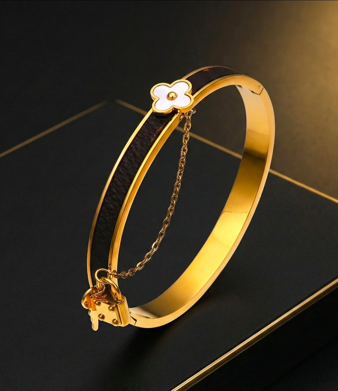 Serendipity Bracelet with Chain Detail