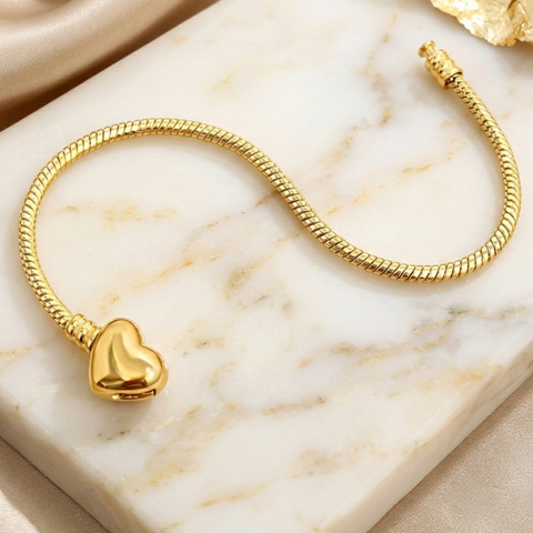 Eternal Golden Heart Bracelet