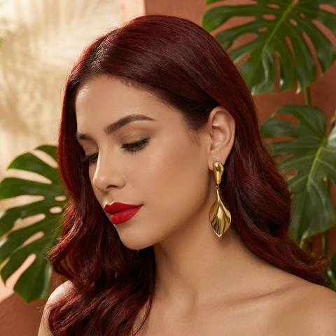 Lena Leaf Drop Earring